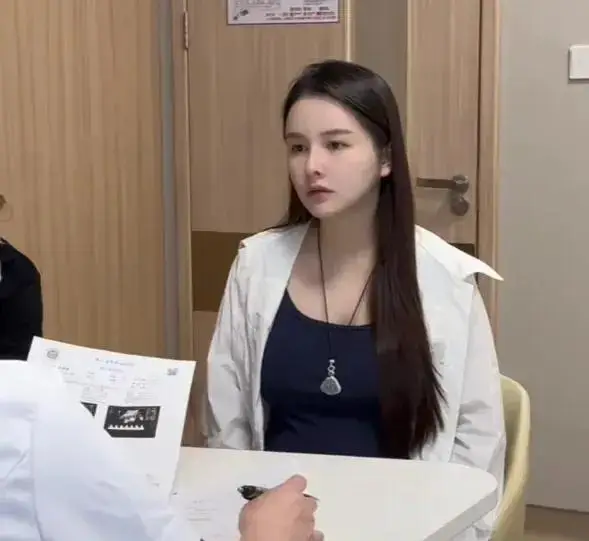 许华升网红八卦-_许华升婷婷怀孕消息_许华升官宣女友怀孕